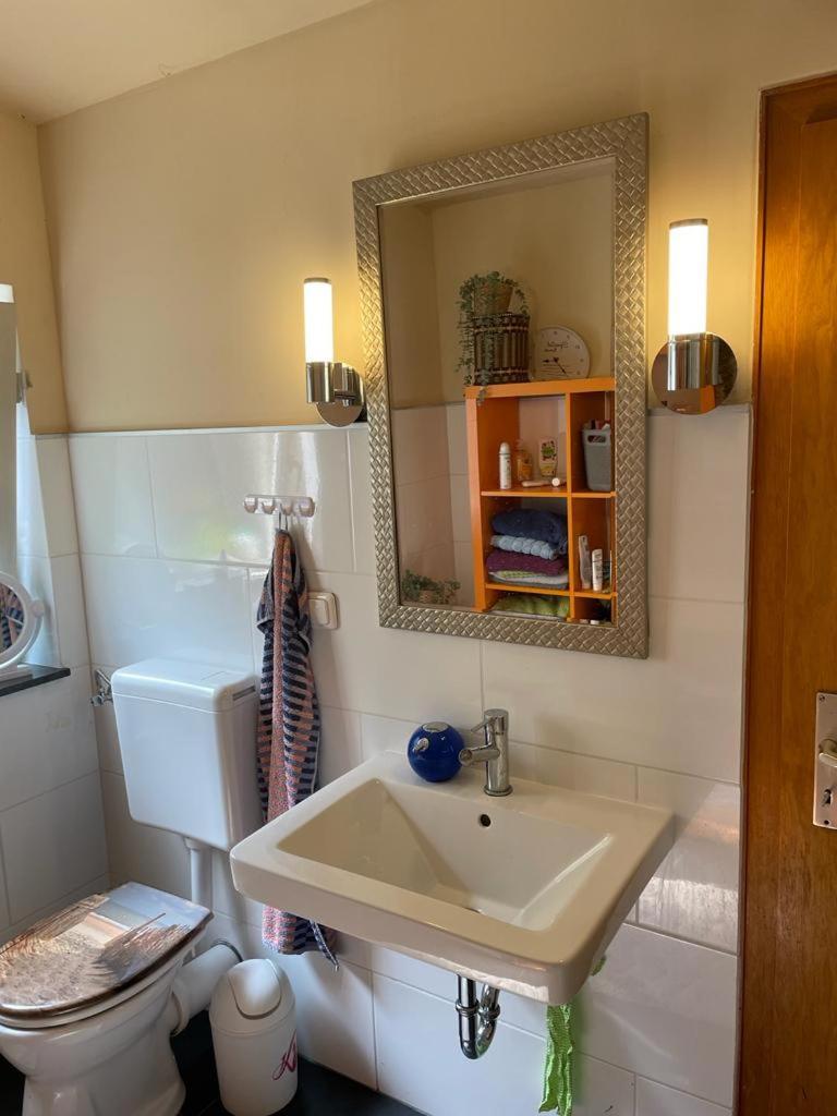 Gaestehaus Linden -Zweibettzimmer מראה חיצוני תמונה